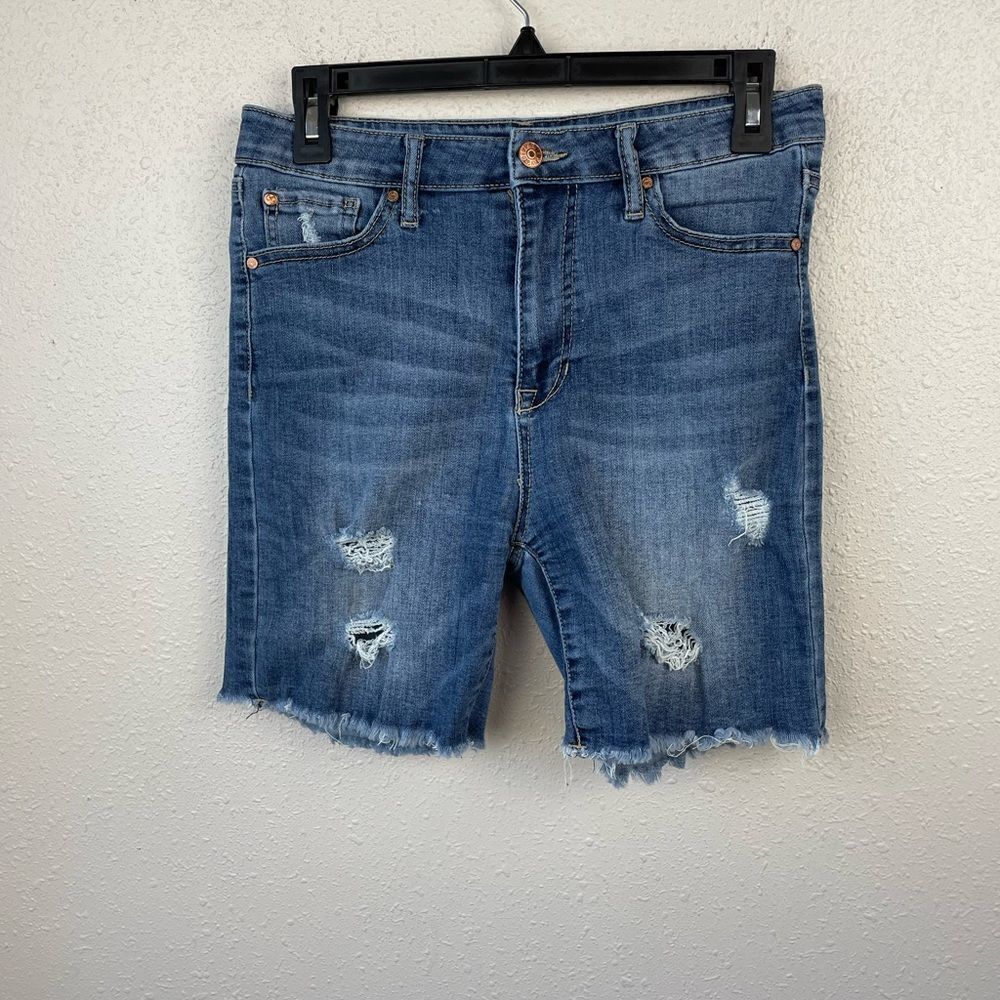 EUC Celebrity Pink Cut-Off Denim Shorts Size 7/28